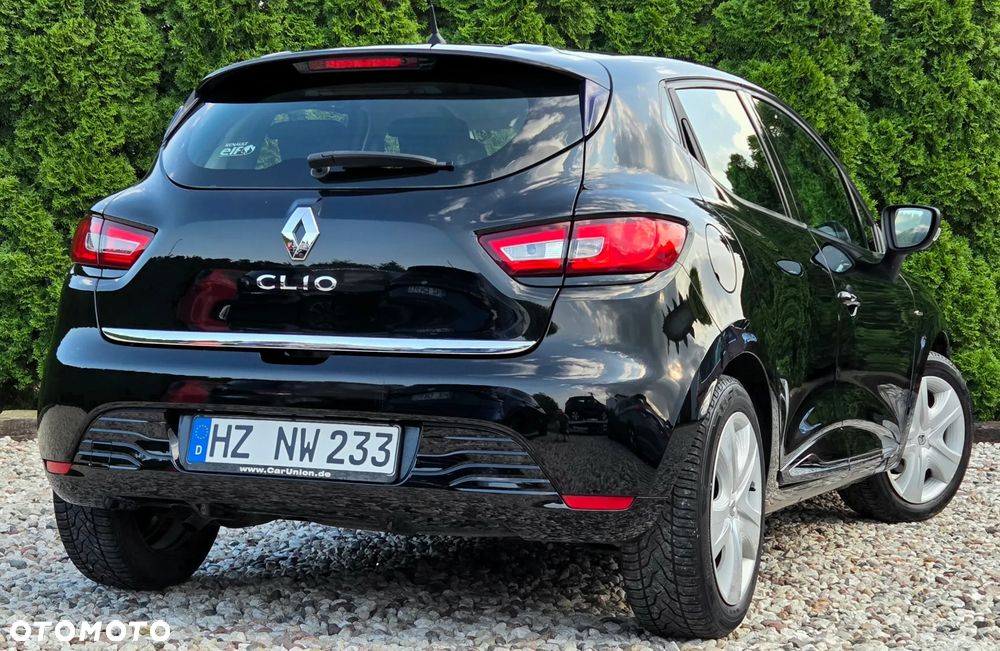 Renault Clio - 8