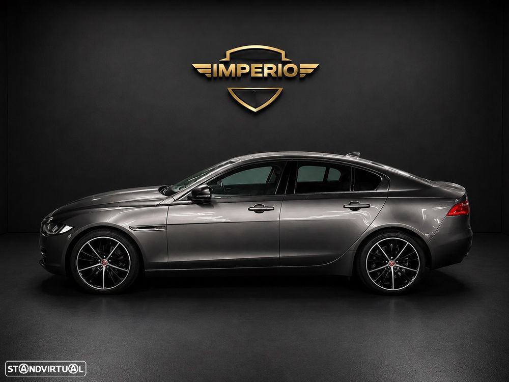Jaguar XE 20d Aut. Portfolio - 4