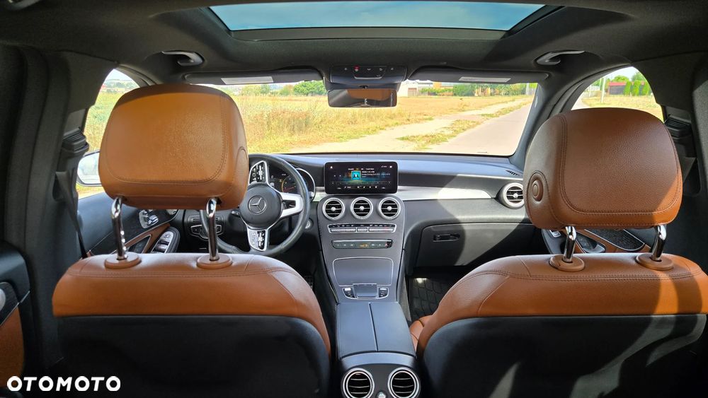 Mercedes-Benz GLC 300 4-Matic - 11