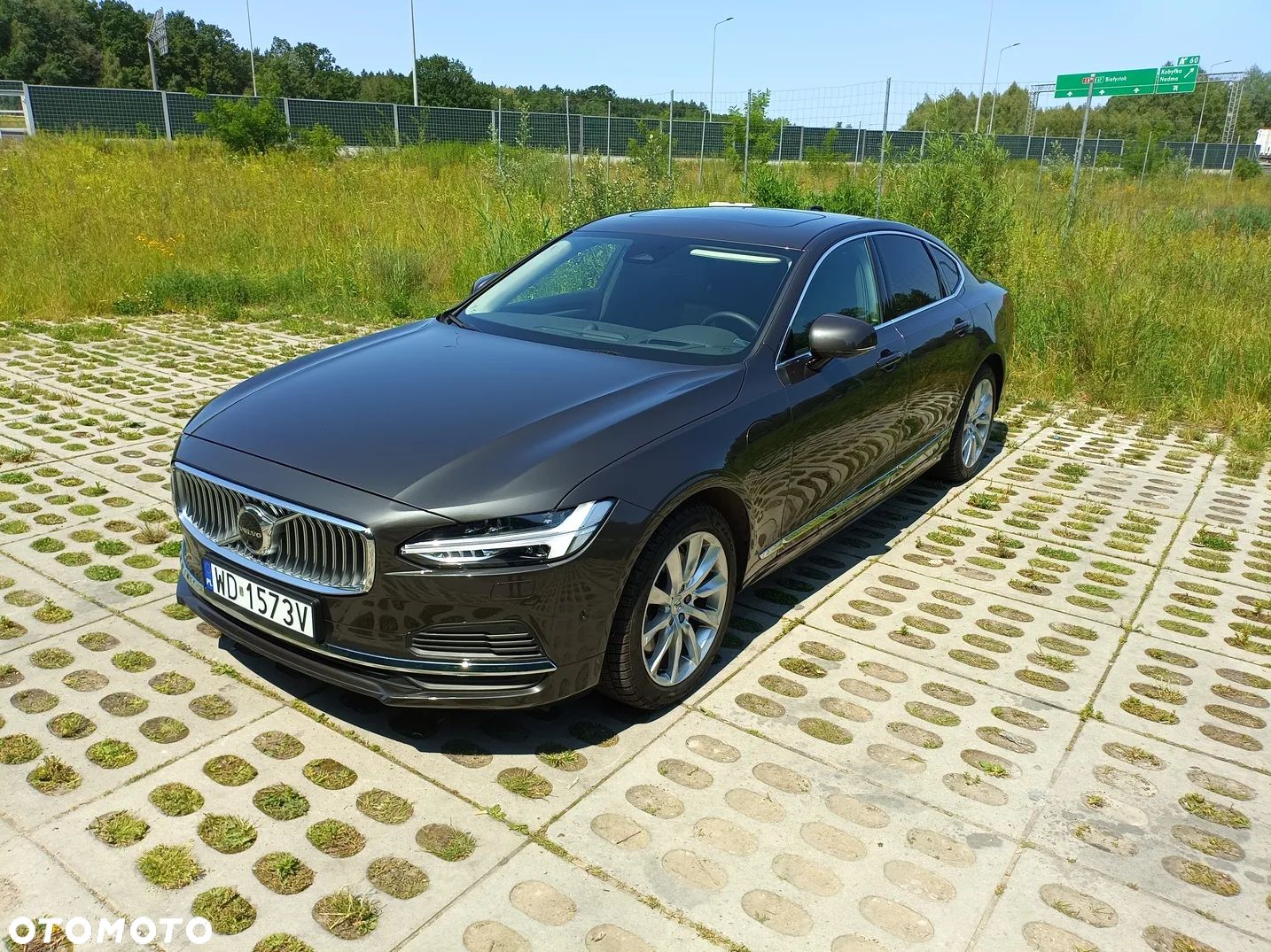 Volvo S90 T8 AWD Plug-In Hybrid Ultimate Bright - 1
