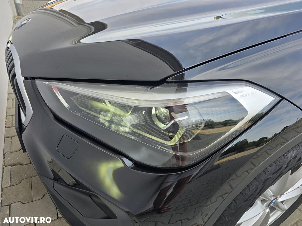 BMW X1 xDrive20i AT - 22