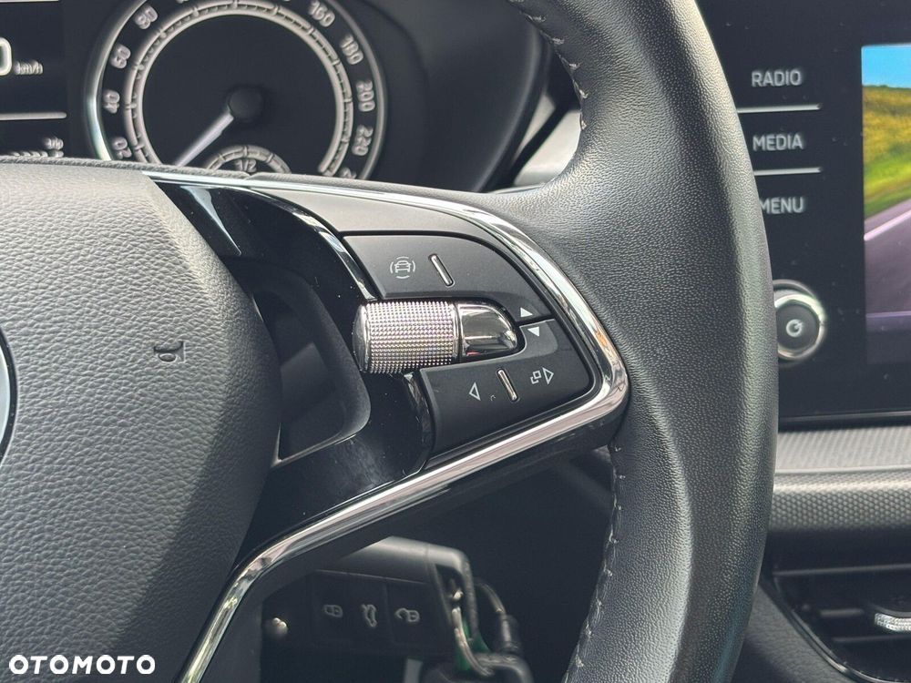 Skoda Fabia 1.0 TSI Ambition - 19