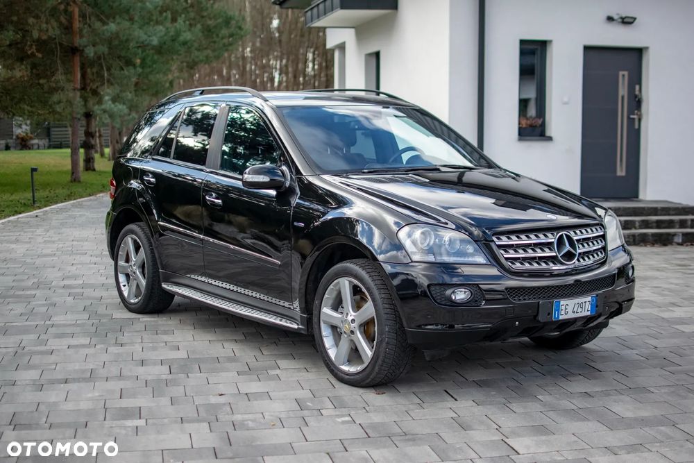 Mercedes-Benz ML 320 CDI 4Matic 7G-TRONIC DPF Edition 10 - 16
