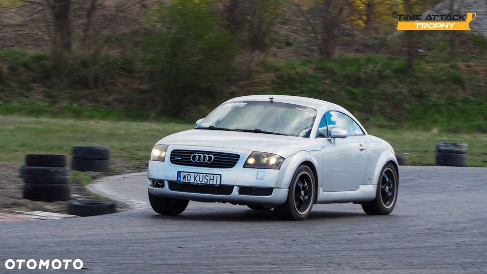 Audi TT Coupé - 5