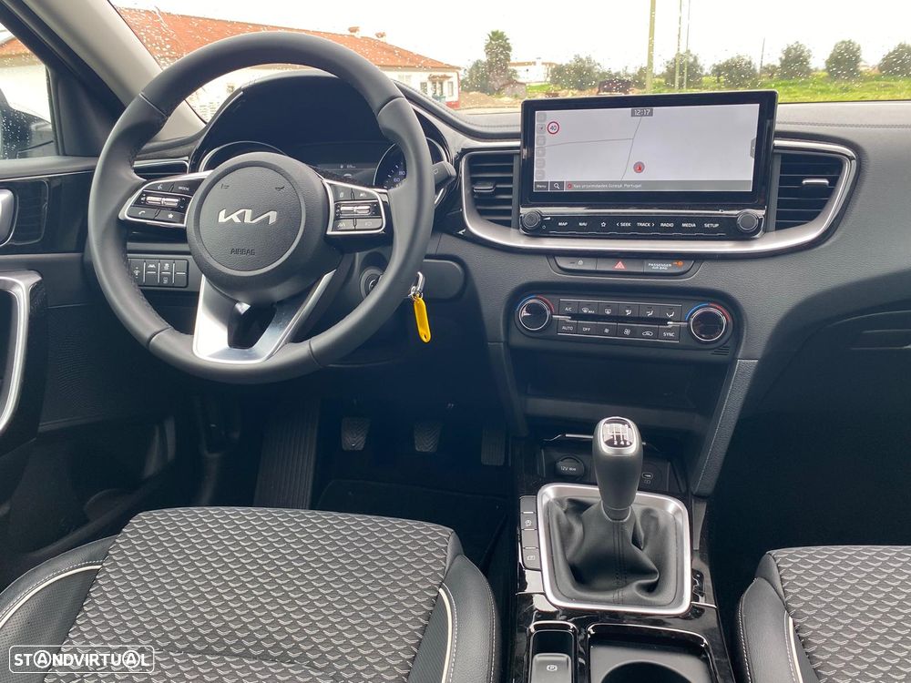 Kia XCeed 1.0 T-GDI Drive - 13