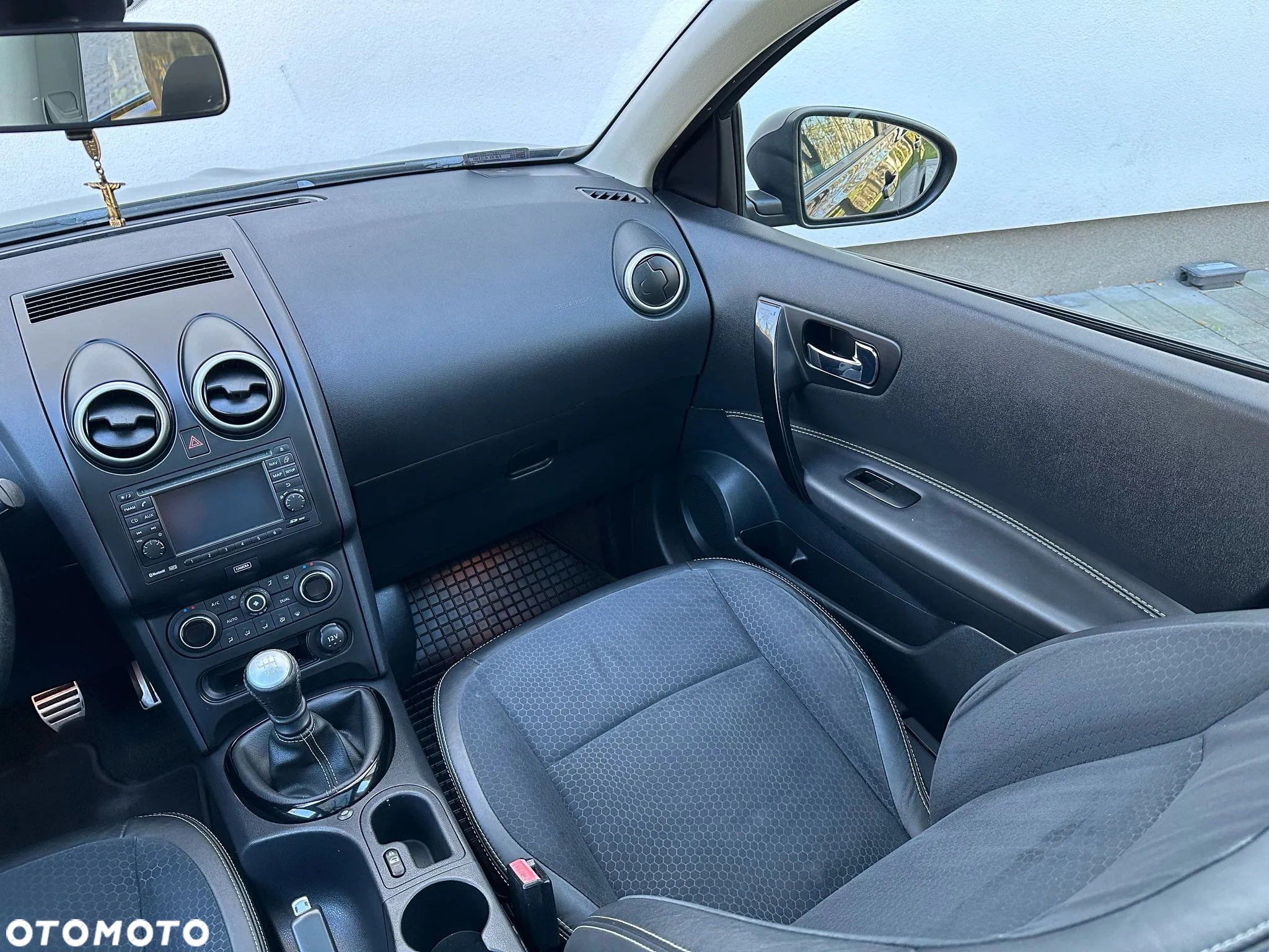 Nissan Qashqai 1.6 DCi Tekna - 19