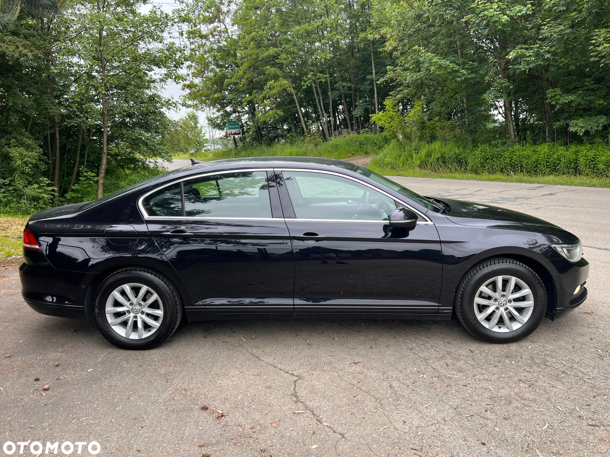 Volkswagen Passat 2.0 TDI BMT Trendline DSG7 - 8