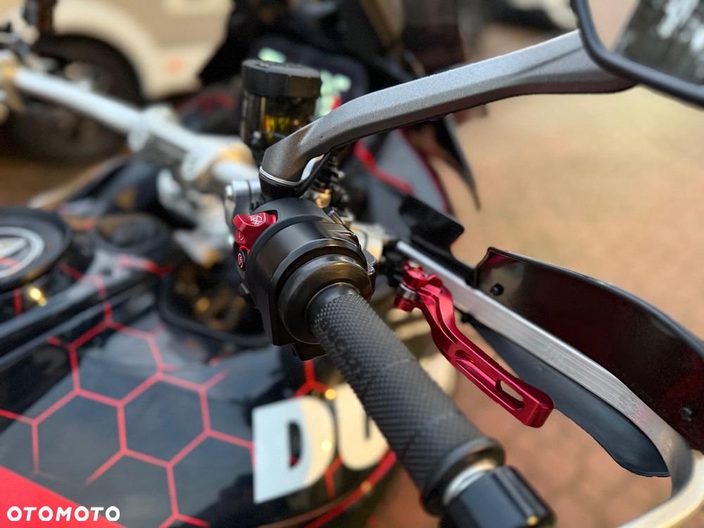 Ducati Multistrada - 10