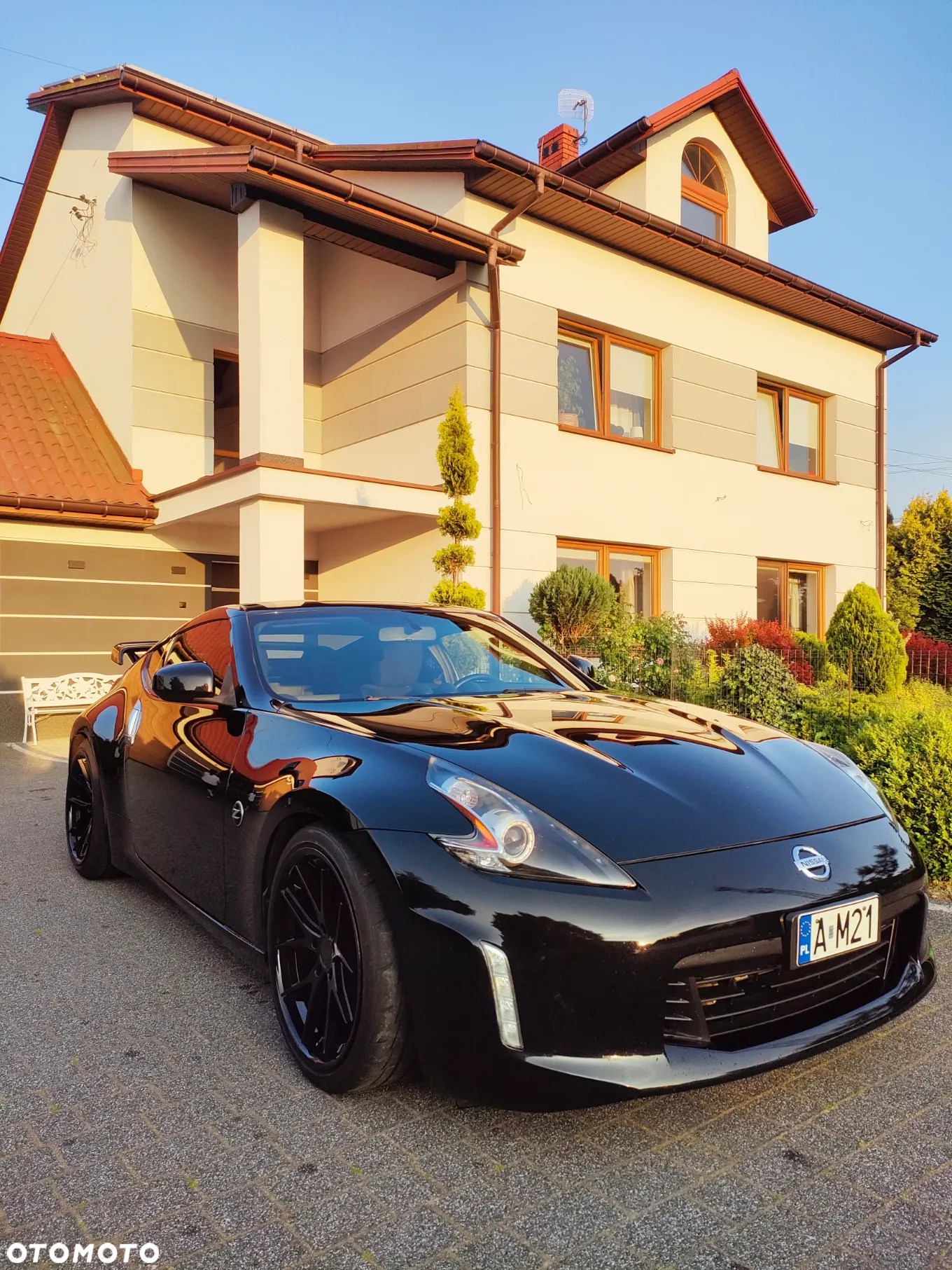 Nissan 370 Z - 2