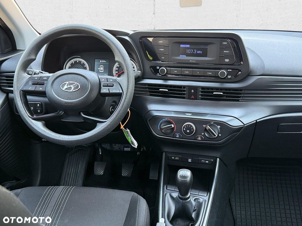 Hyundai i20 - 18