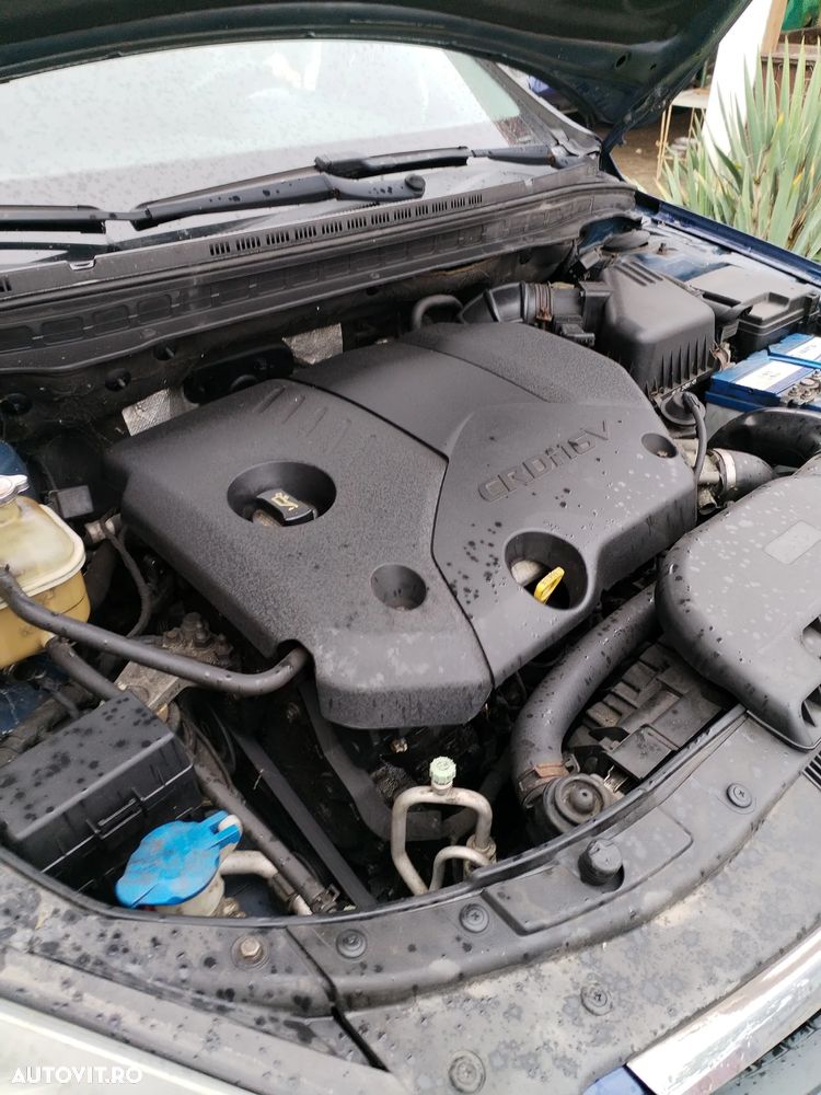 Hyundai i30 1.6 CRDi CLASSIC - 4