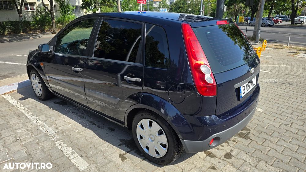 Ford Fiesta 1.6TDCI Trend - 4