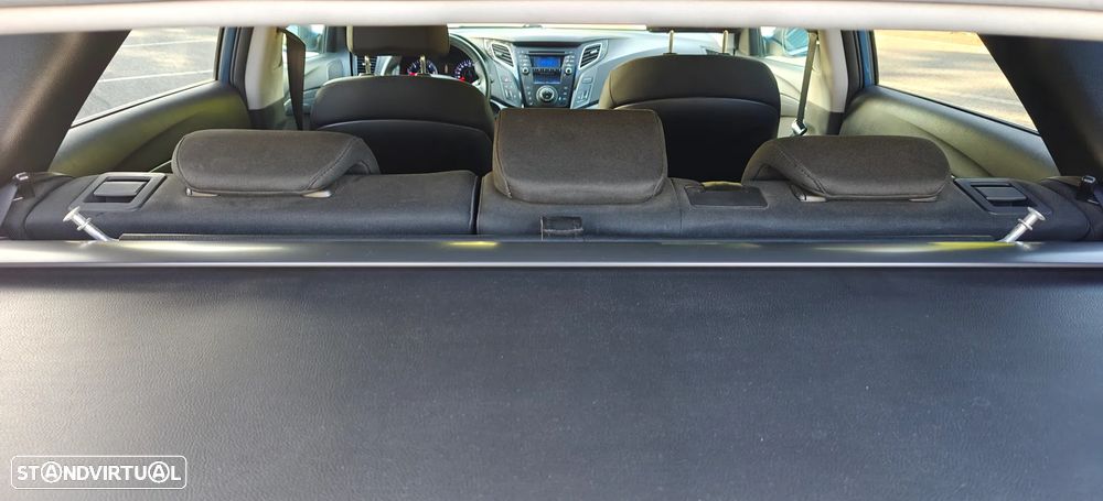 Hyundai i40 SW 1.7 CRDi Blue Comfort - 11