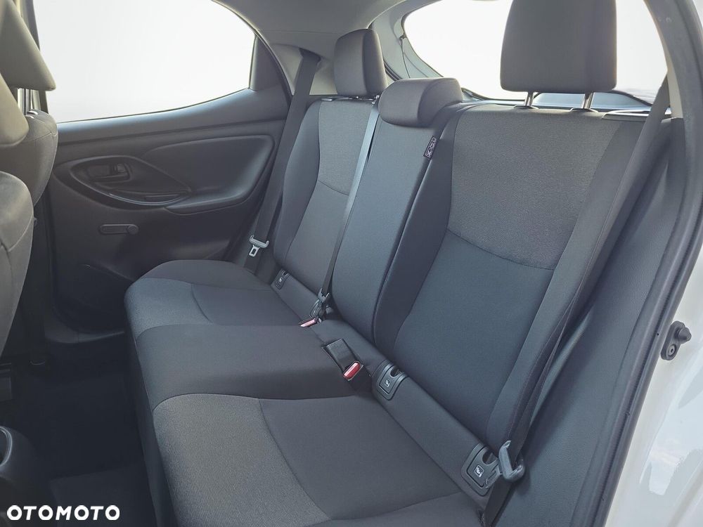 Toyota Yaris 1.0 Active - 25