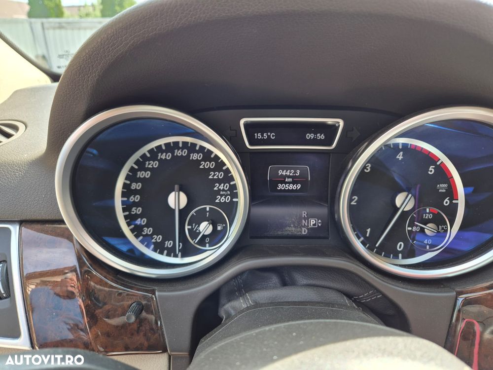 Mercedes-Benz ML 350 BlueTEC 4MATIC Aut - 18