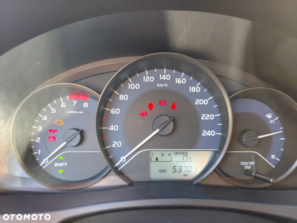 Toyota Corolla 1.6 Active - 10