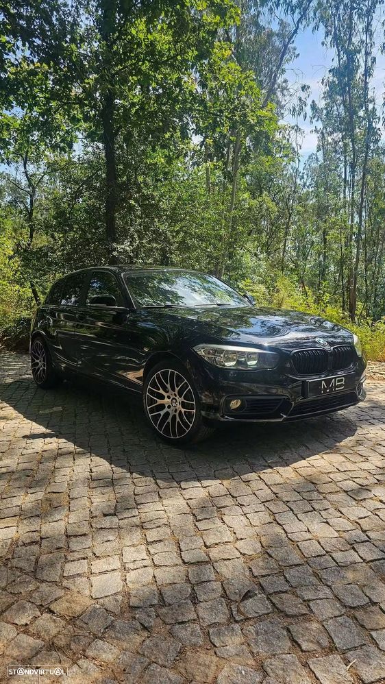 BMW 118 d Aut. Luxury Line - 34