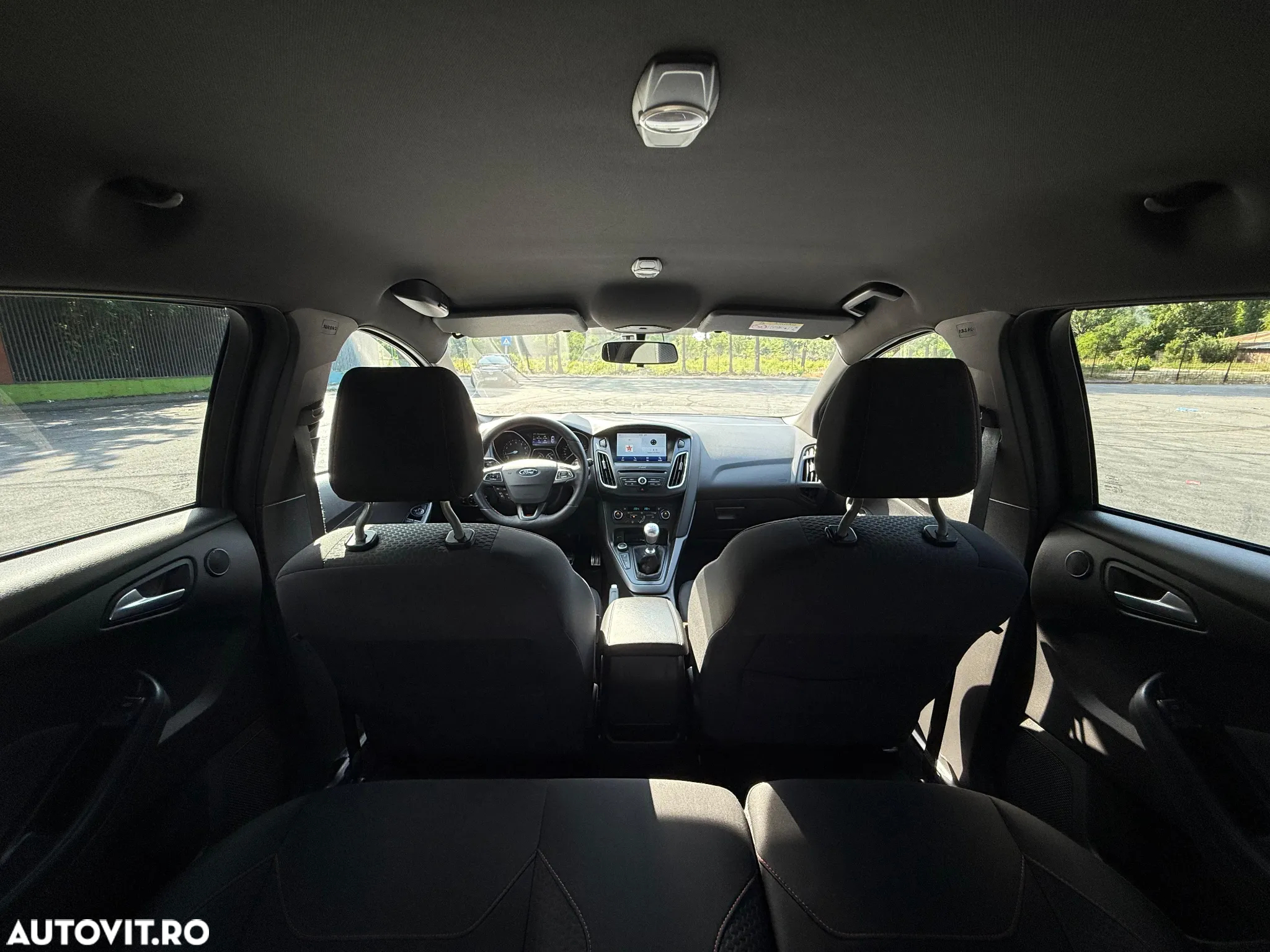 Ford Focus 1.5 Ecoboost ST-Line - 13