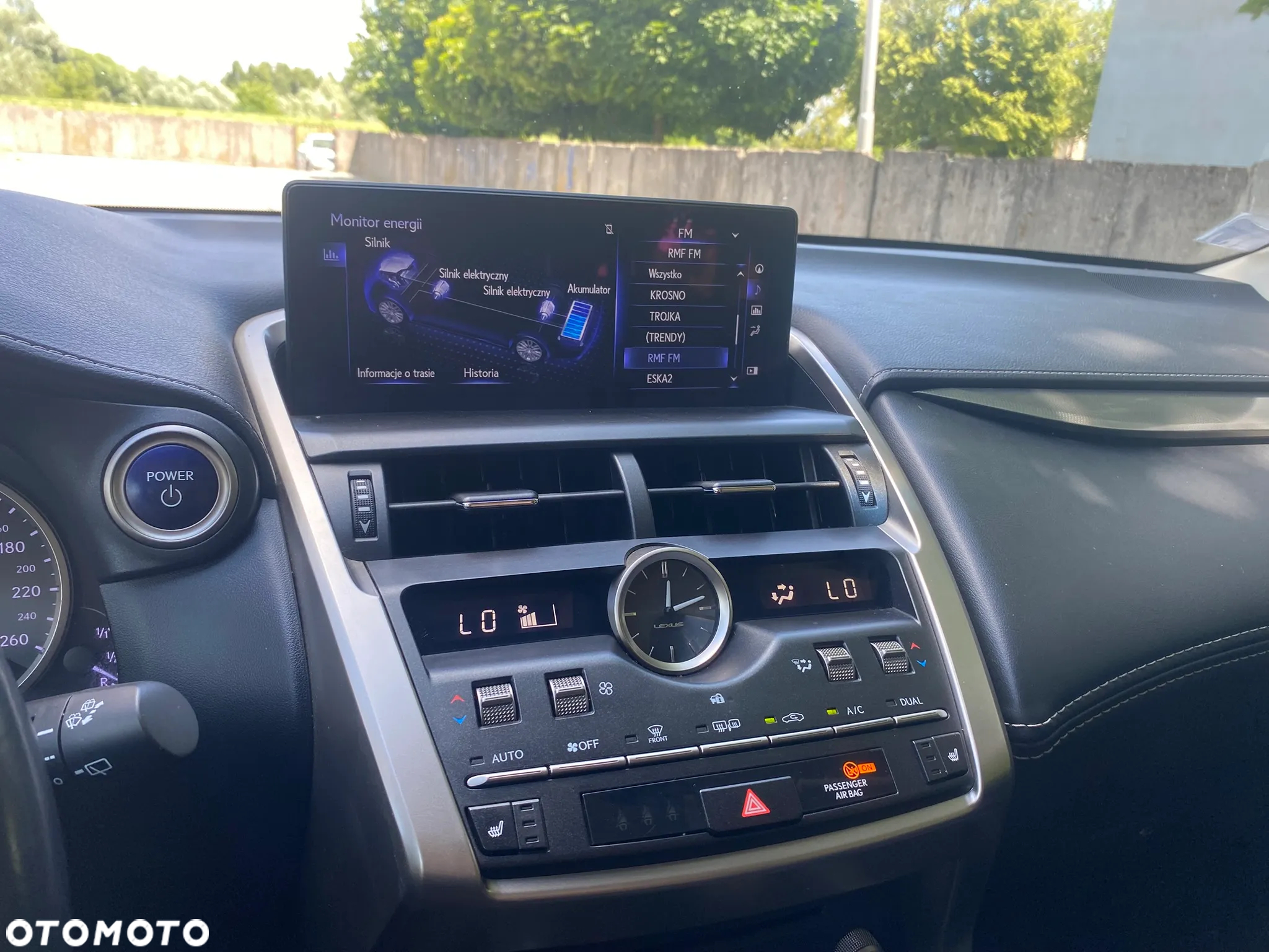 Lexus NX 300h Elegance AWD - 26