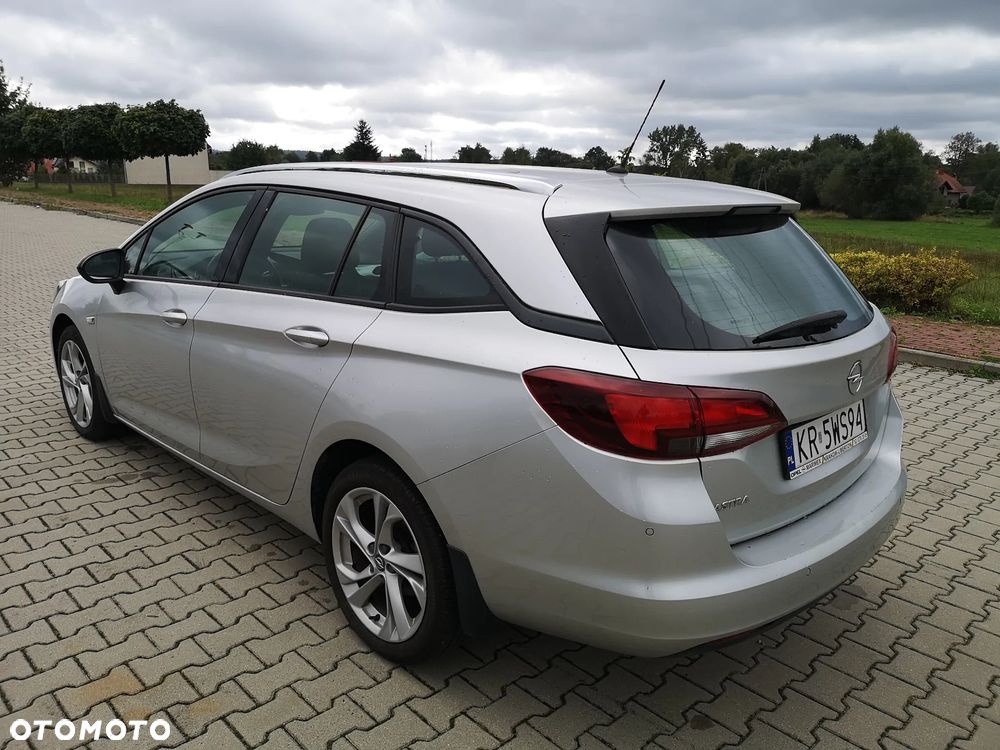 Opel Astra 1.2 T Elegance S&S - 6