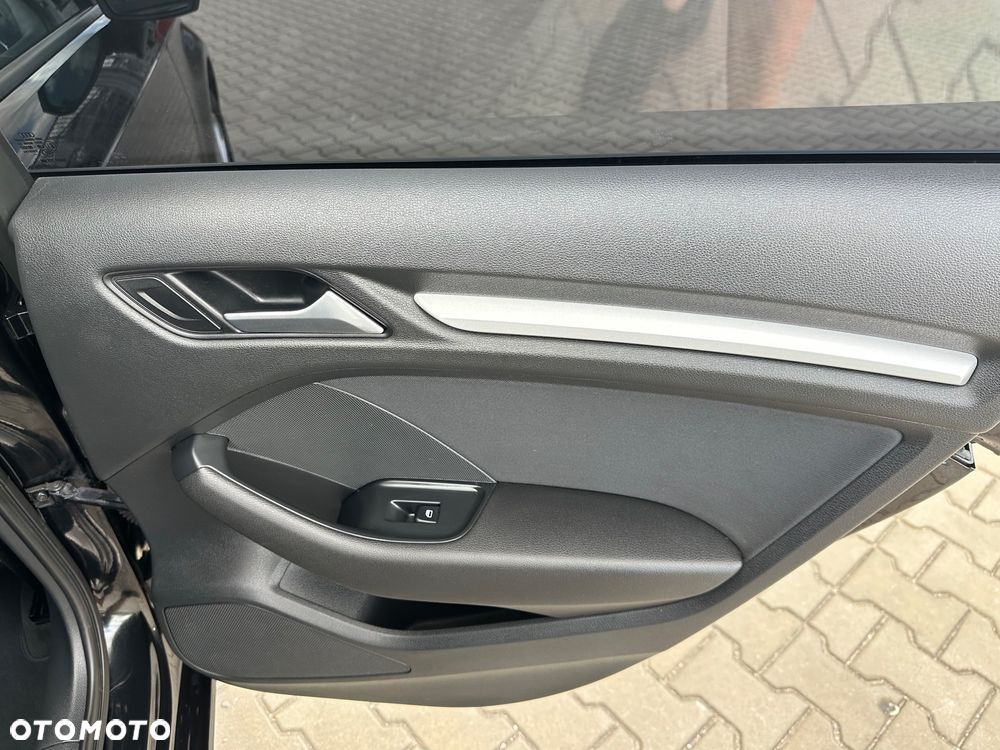 Audi A3 ver-1-4-tfsi-attraction - 23