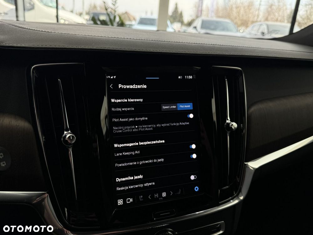 Volvo V90 - 33