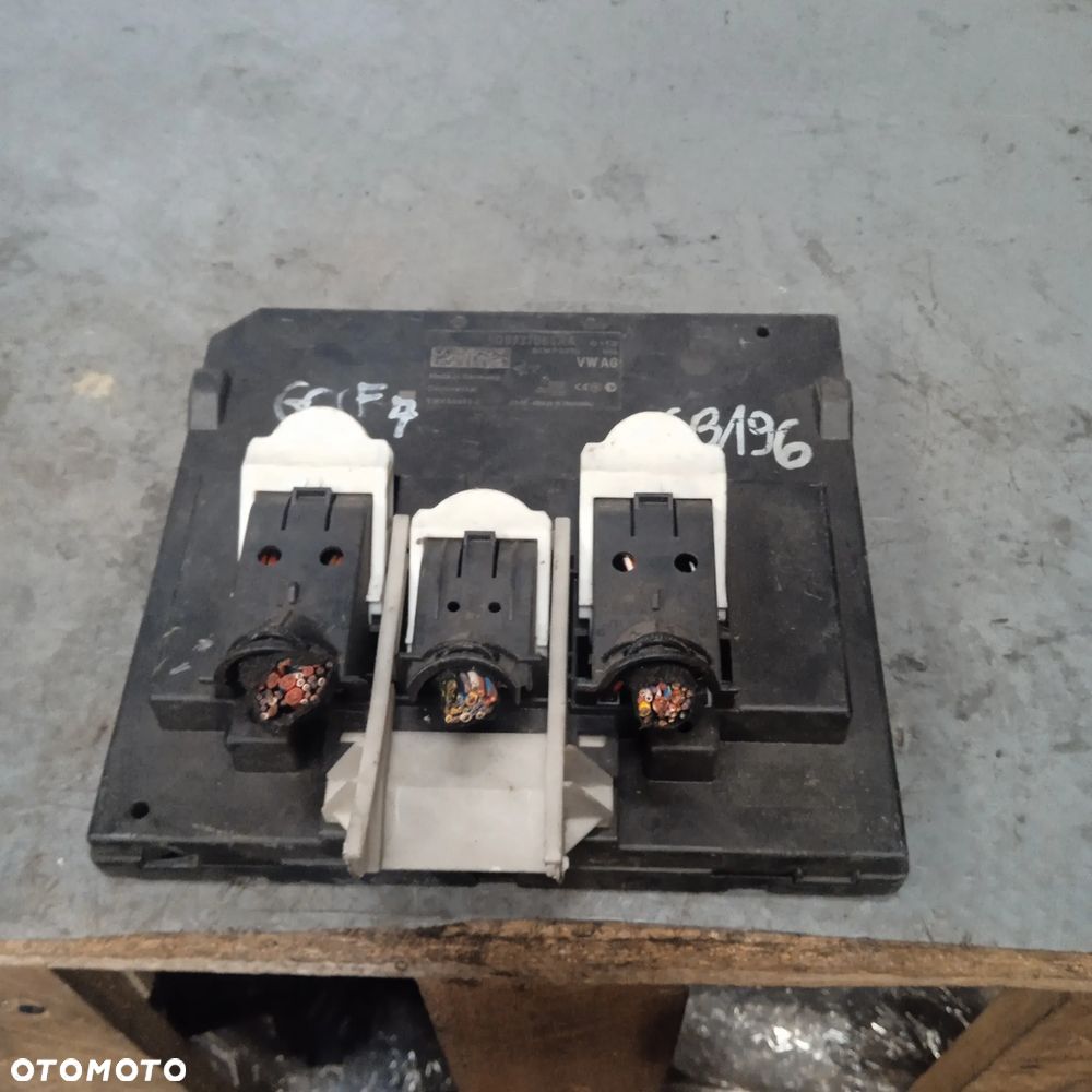 Moduł BCM 5Q0937084AA - 1