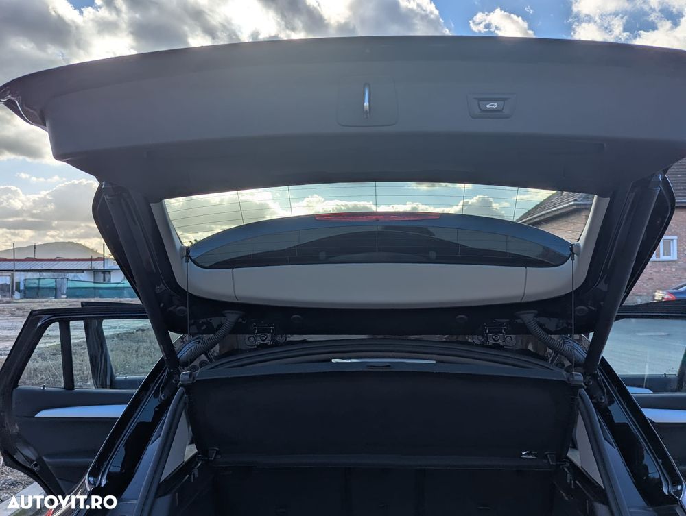 BMW X1 xDrive25e Advantage - 12