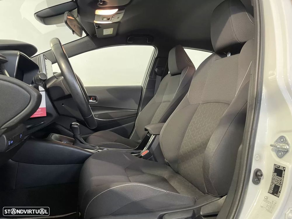 Toyota Corolla SD 1.8 Hybrid Comfort — fotografia 12