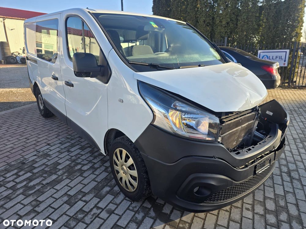 Nissan NV300 - 2