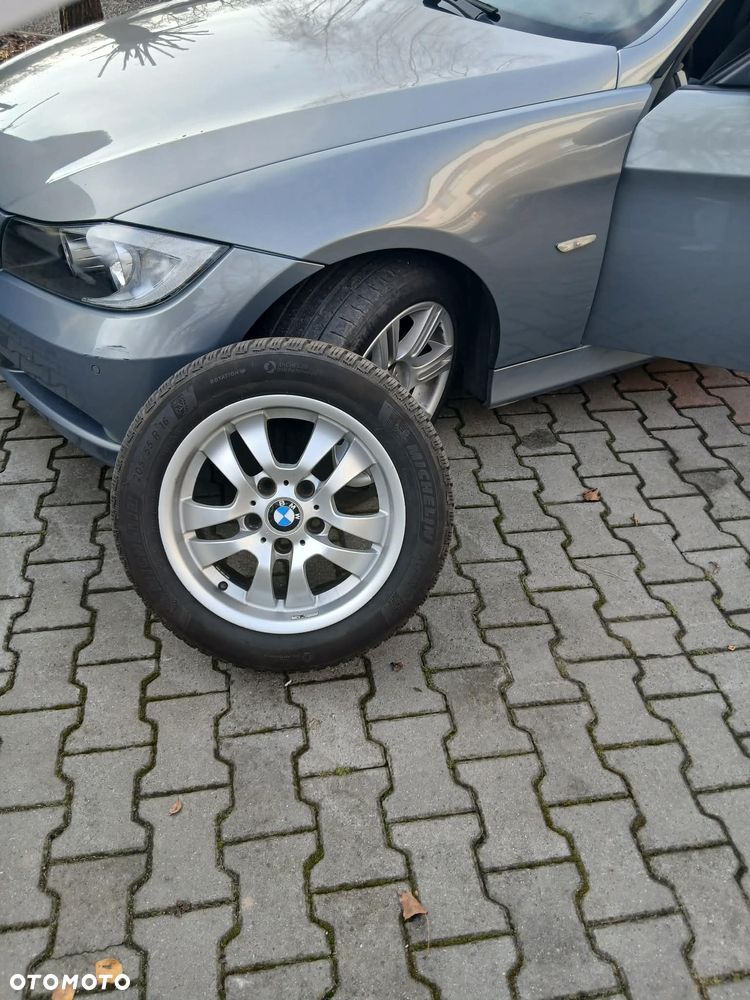 BMW Seria 3 320d - 17