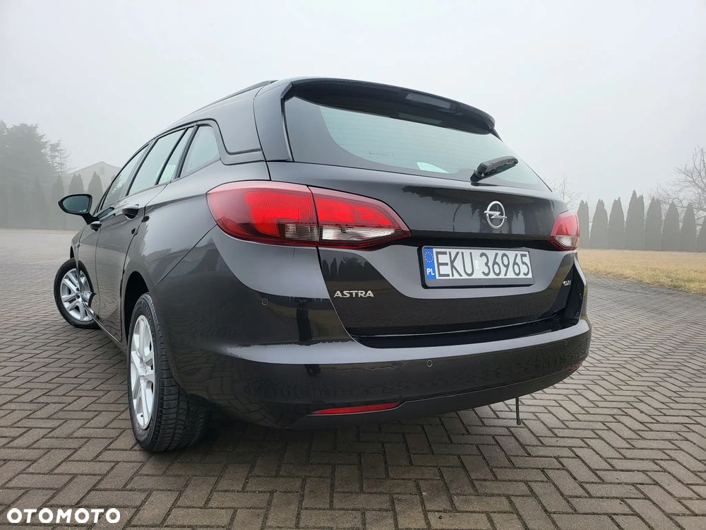 Opel Astra - 33