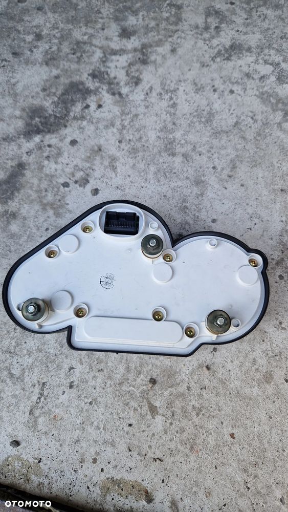 Yamaha Fazer 600 2001 wszystkie części, rama, lagi,gaźniki, czasza, owiewka, zadupek, - 18