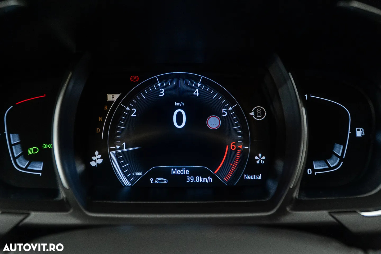 Renault Grand Scenic TCe 140 GPF EDC BOSE EDITION - 36