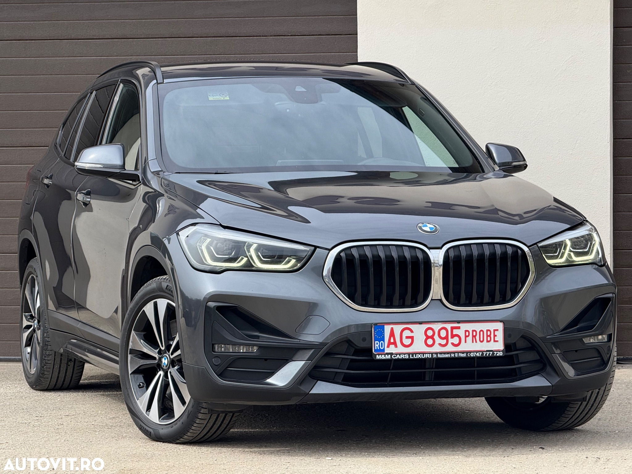 BMW X1 xDrive20d Aut. Sport Line - 2