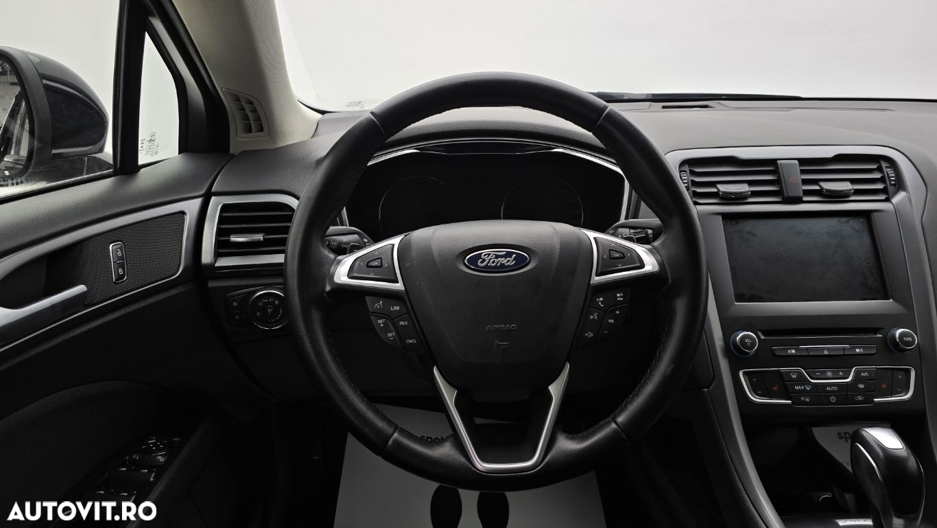 Ford Mondeo 2.0 TDCi Powershift Titanium - 15