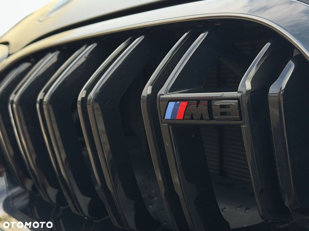 BMW M8 Competition - 28