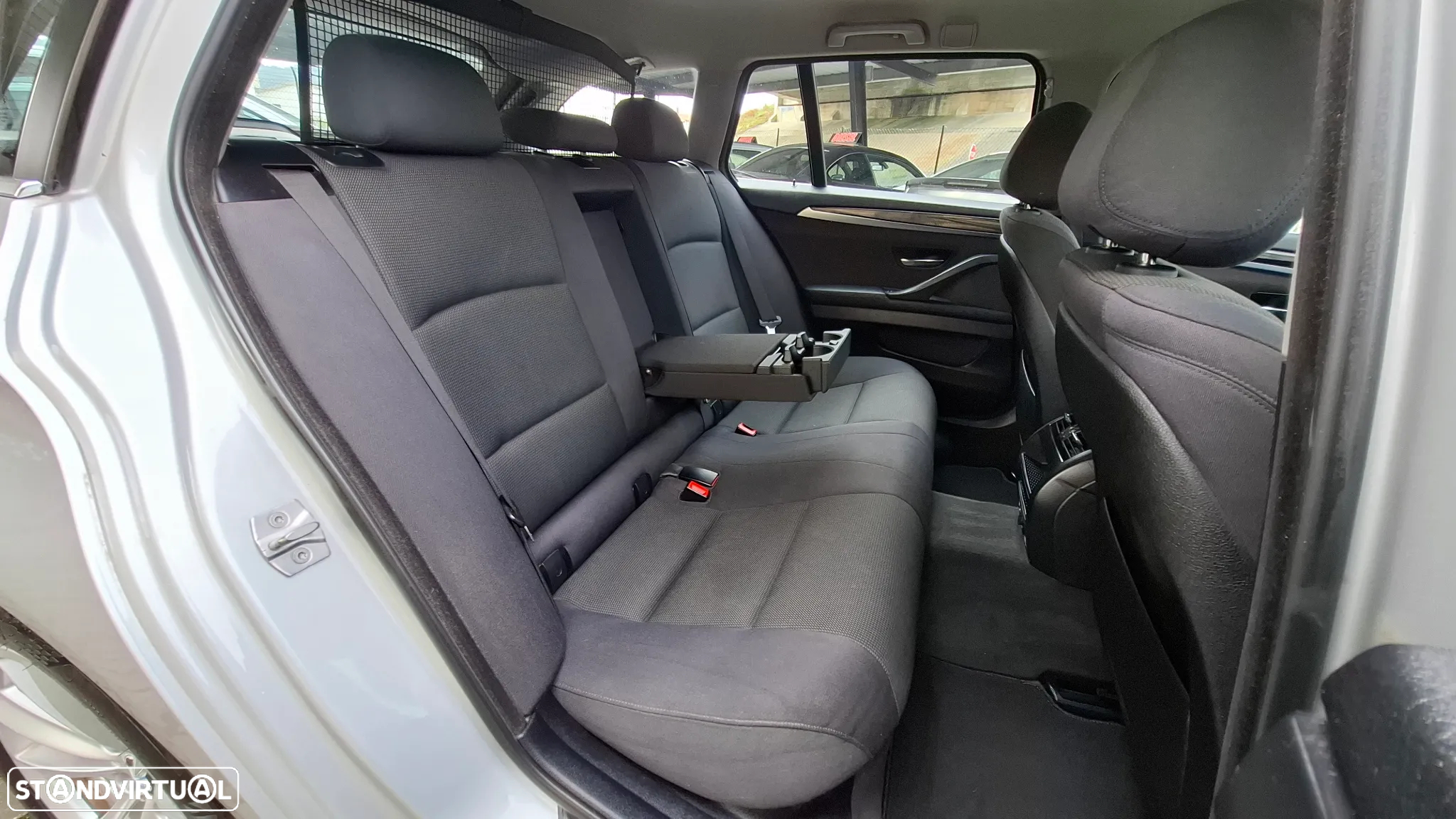 BMW 520 d Line Luxury - 33