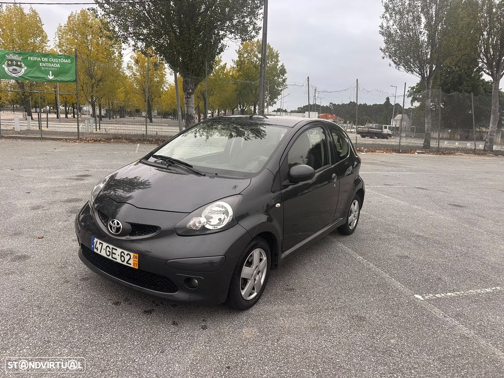 Toyota Aygo - 2