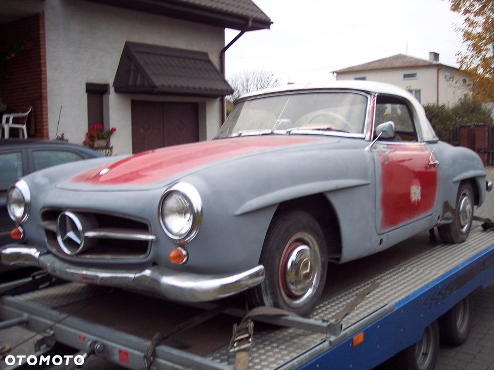 Mercedes-Benz SL - 1