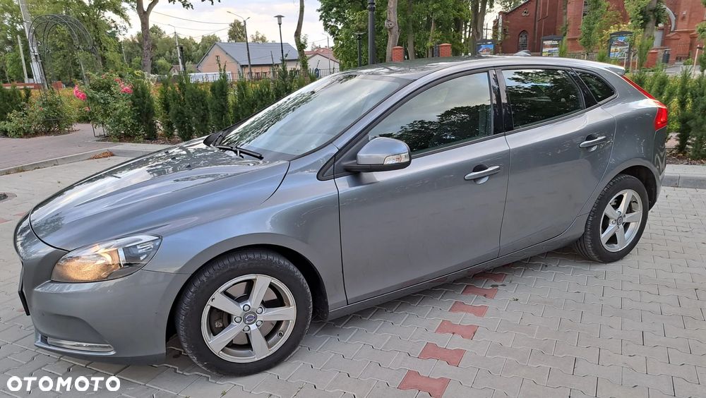 Volvo V40 T3 Drive-E Kinetic - 3