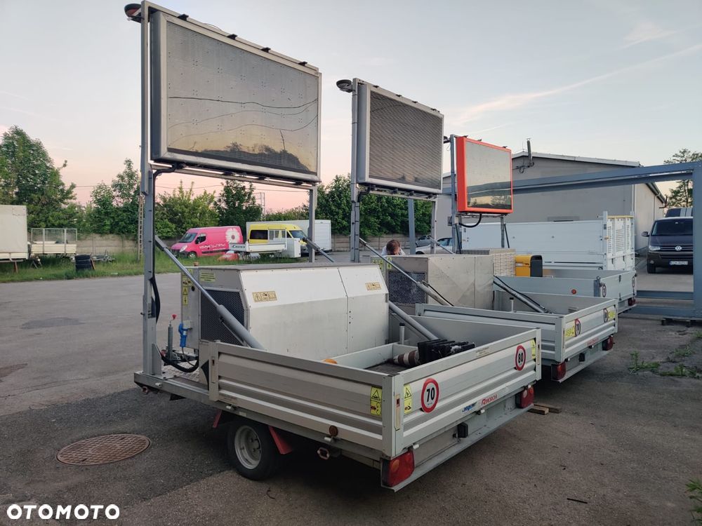 Inny UMBRA RIMORCHI LHR9055 - 3