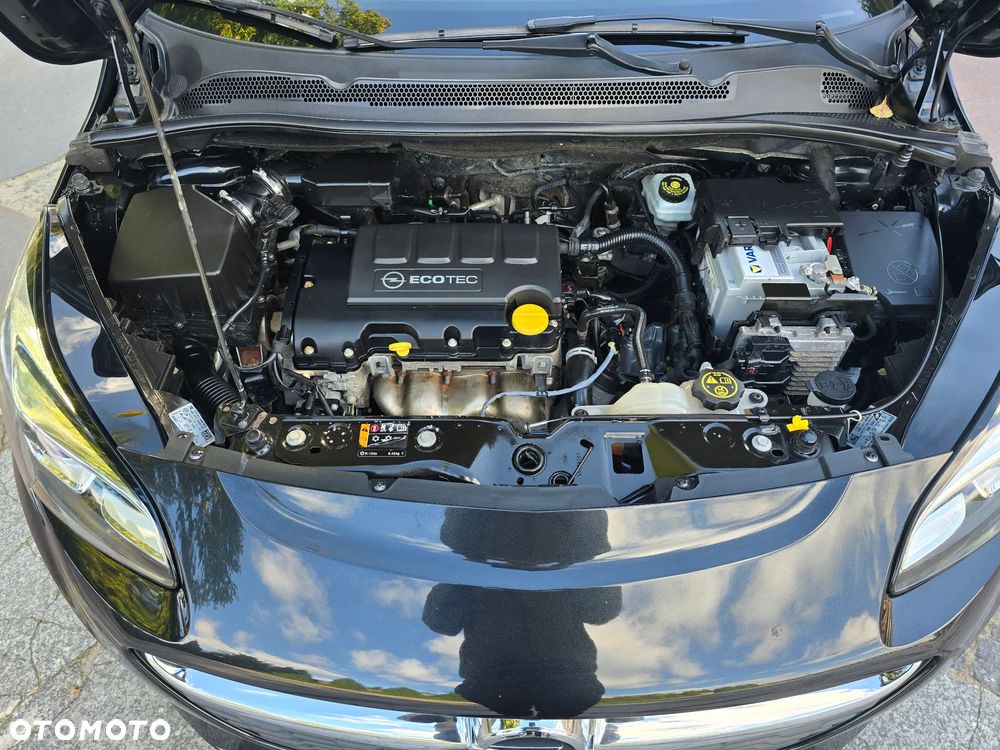Opel Corsa 1.4 16V Cosmo - 16