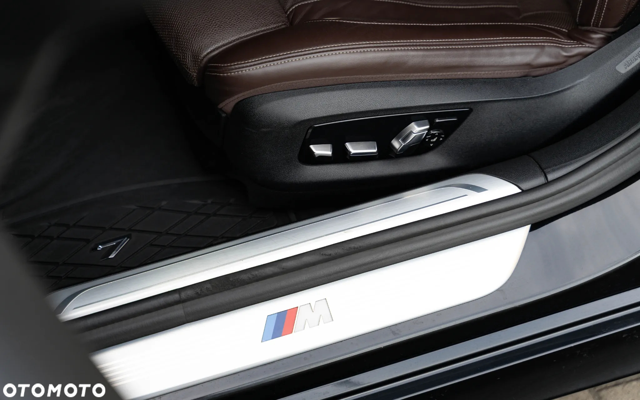 BMW Seria 7 730Ld xDrive - 35