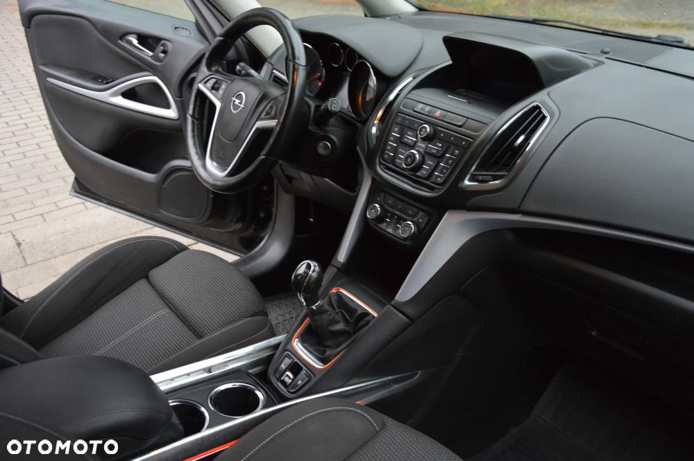 Opel Zafira 2.0 CDTI Cosmo - 19