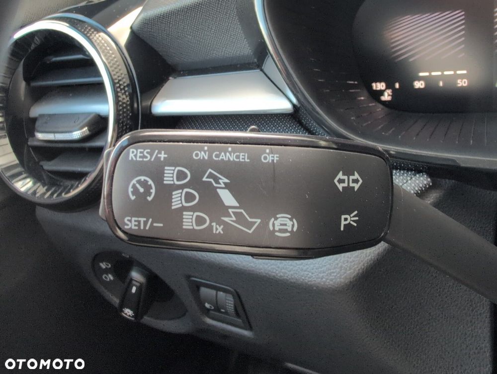 Skoda Fabia 1.0 TSI Selection - 21
