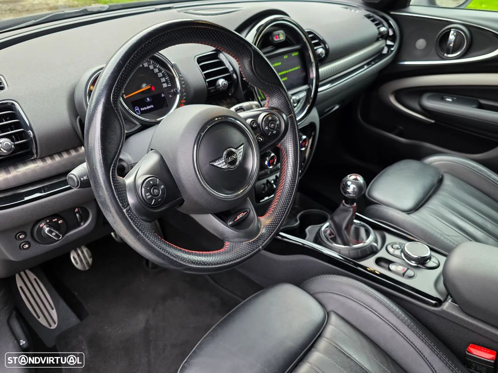 MINI Clubman Cooper SD - 16