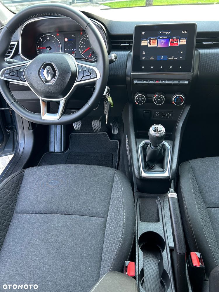 Renault Clio - 20