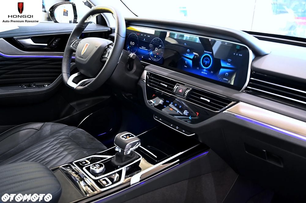 Hongqi HS5 2.0T AWD - 17