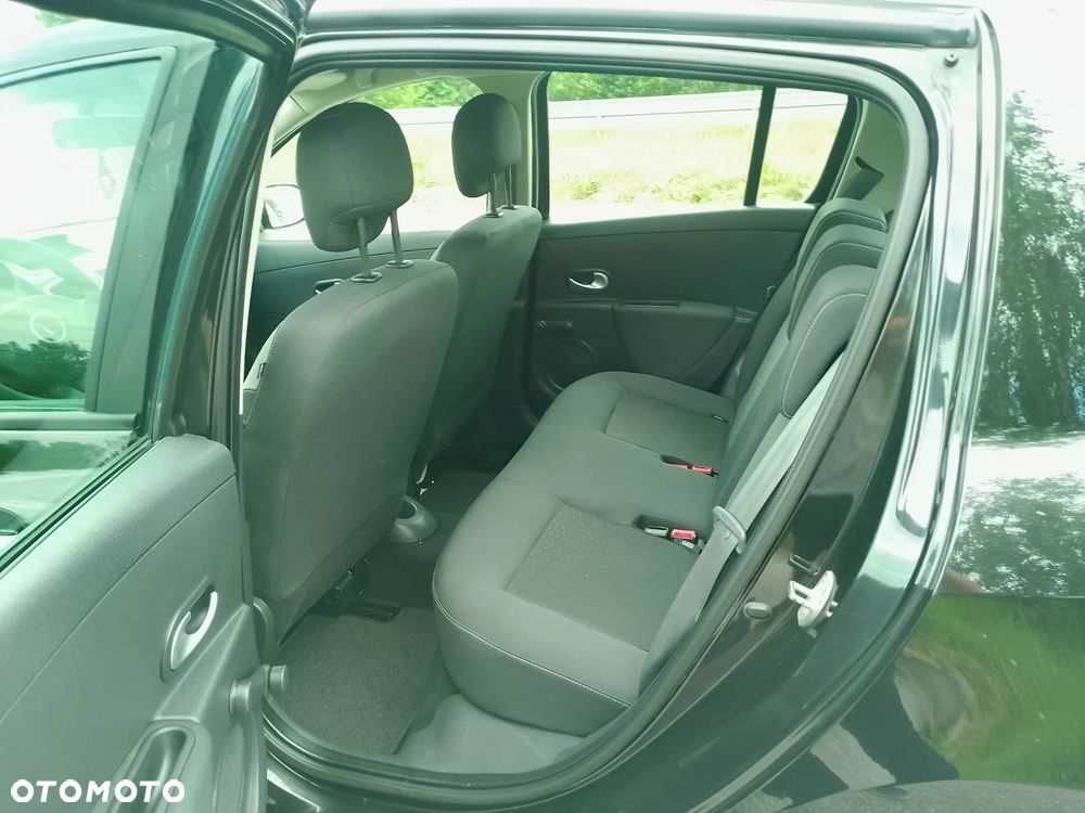 Renault Clio 1.5 dCi Edition Dynamique - 21